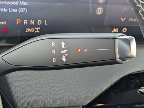 New 2026 Buick Enclave Preferred w/ Power Package image 21