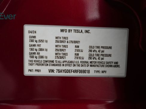 Used 2024 Tesla Model Y Performance image 29