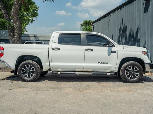 Used 2019 Toyota Tundra SR5 w/ TRD Off Road Package AWD/4WD image 7
