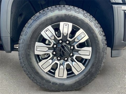 New 2026 GMC Sierra 2500 Denali w/ Denali Reserve Package image 19