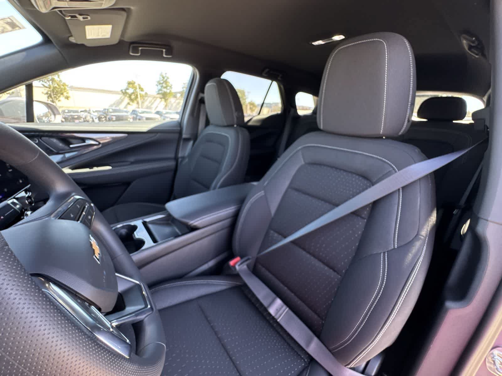 New 2025 Chevrolet Blazer EV LT AWD/4WD image 18