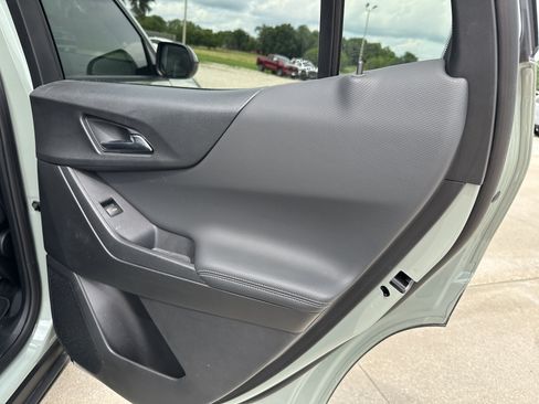 Used 2026 Chevrolet Equinox LT w/ Midnight Edition FWD image 23