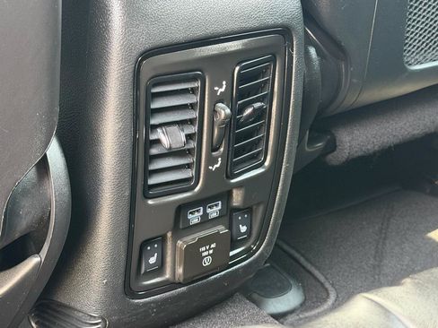 Used 2025 Dodge Durango R/T AWD/4WD image 26