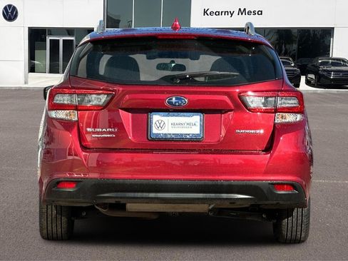 Used 2021 Subaru Impreza 2.0i Premium image 5