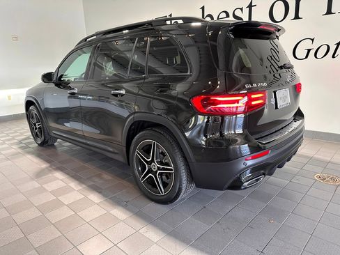 Certified 2024 Mercedes-Benz GLB 250 4MATIC image 6