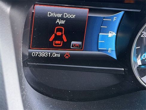 Used 2017 Ford Explorer Limited w/ Equipment Group 301A image 9