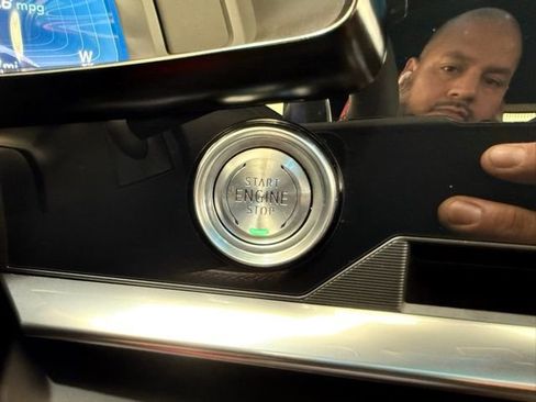 Used 2023 Chevrolet Corvette Stingray Premium Cpe w/ 3LT image 34