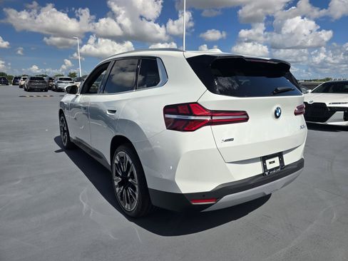 New 2026 BMW X3 xDrive30i w/ Premium Package AWD/4WD image 4