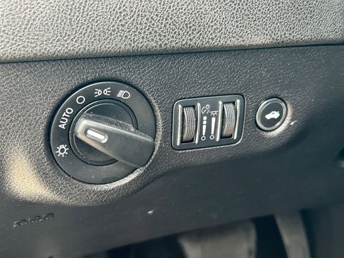 Used 2023 Dodge Charger GT image 25