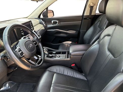 Used 2021 Kia Sorento S w/ Panoramic Sunroof Package AWD/4WD image 10