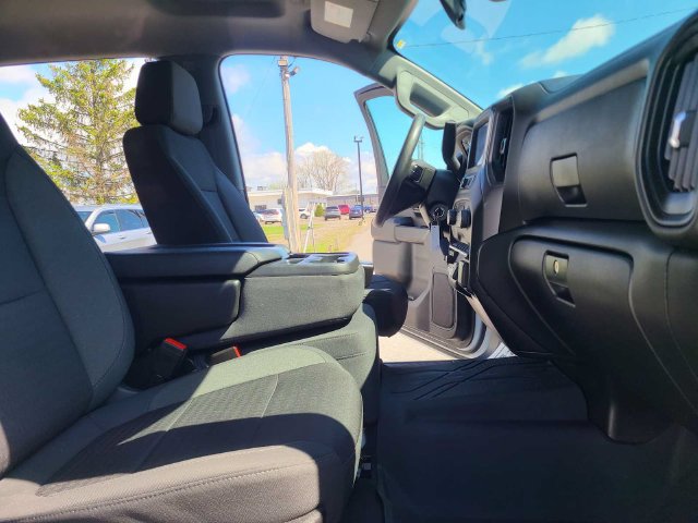 Used 2022 Chevrolet Silverado 2500 Custom w/ Custom Convenience Package AWD/4WD image 19