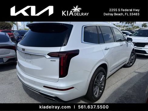 Used 2024 Cadillac XT6 Premium Luxury w/ Technology Package FWD image 2