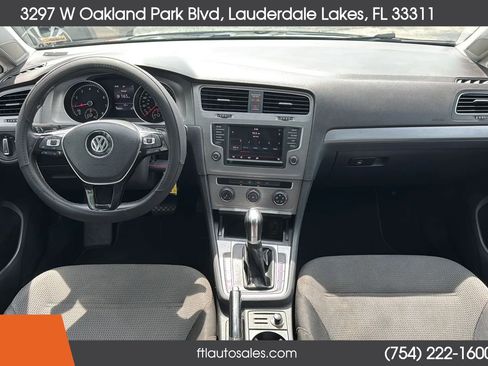 Used 2016 Volkswagen Golf S FWD image 26