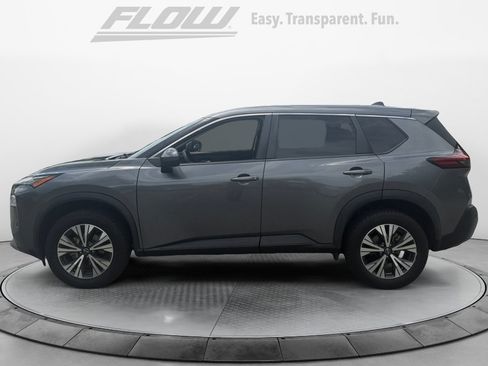 Certified 2022 Nissan Rogue SV FWD image 5