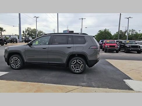 New 2026 Jeep Cherokee Laredo AWD/4WD image 27