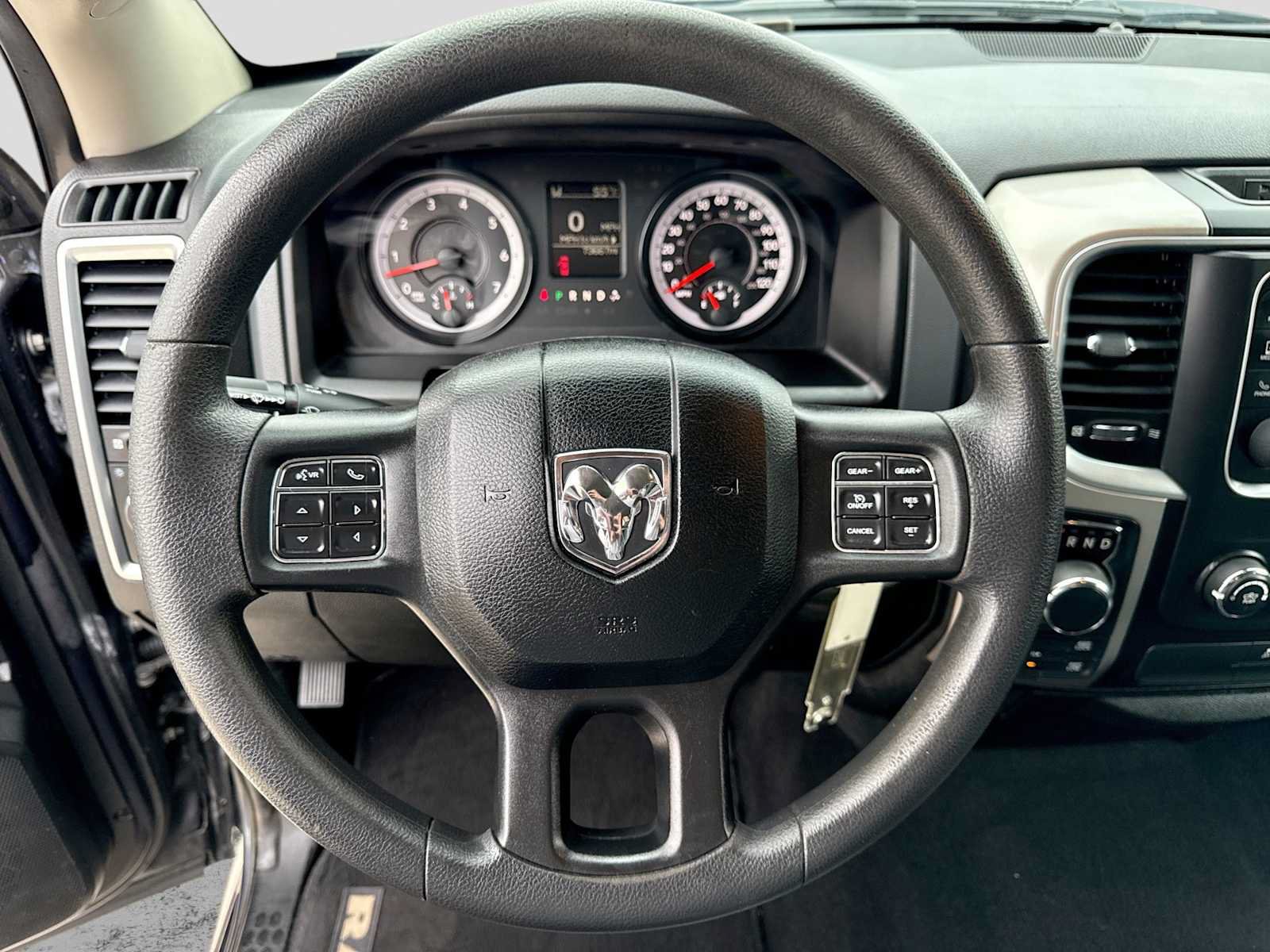 Used 2019 RAM 1500 Classic SLT AWD/4WD image 21