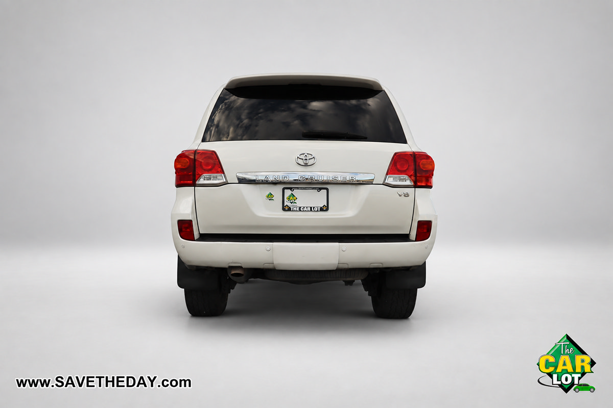 Used 2015 Toyota Land Cruiser AWD/4WD image 7