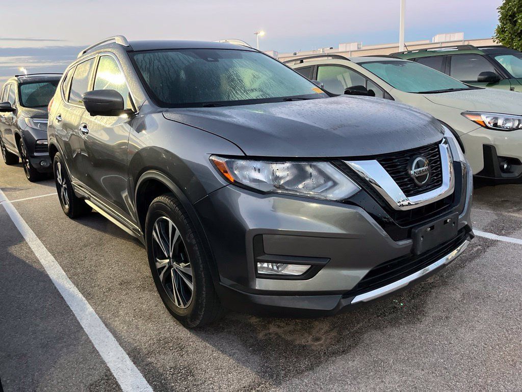 Used 2018 Nissan Rogue SL AWD/4WD image 2