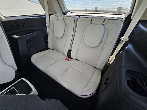 Certified 2024 Lincoln Aviator Black Label w/ Dynamic Handling Package image 30