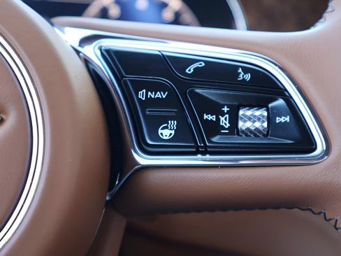 Used 2024 Bentley Continental GT image 28