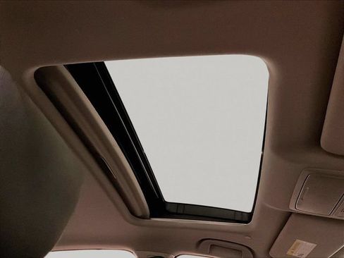 Used 2019 Honda Accord EX image 21