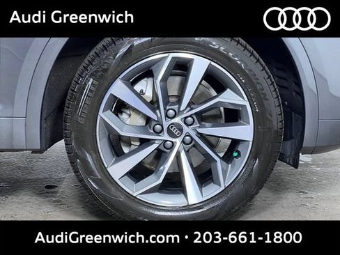 Used 2023 Audi Q5 2.0T Premium w/ Convenience Package AWD/4WD image 9