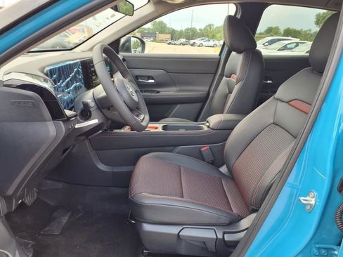 New 2025 Nissan Kicks SR w/ Illumination Package image 26