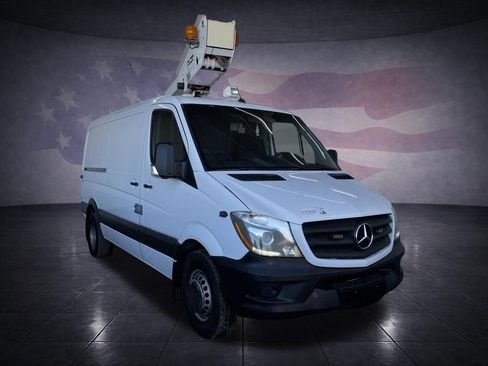 Used 2017 Mercedes-Benz Sprinter 144 Cargo image 7