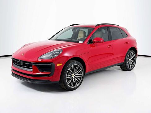 New 2026 Porsche Macan image 1
