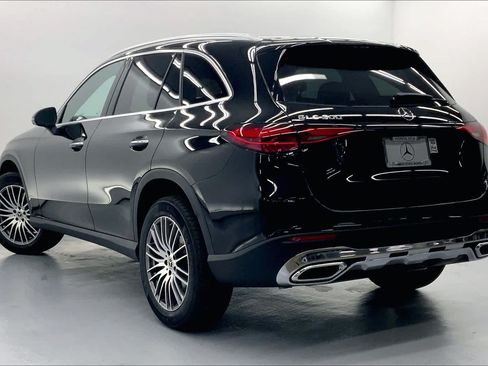 Used 2026 Mercedes-Benz GLC 300 image 5