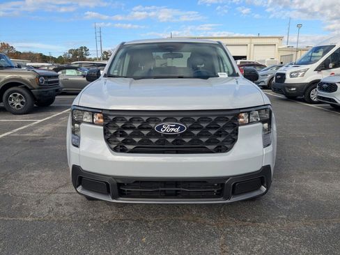 New 2025 Ford Maverick XLT w/ Equipment Group 301A image 9