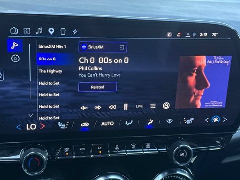 Used 2024 Chevrolet Blazer EV LT AWD/4WD image 25