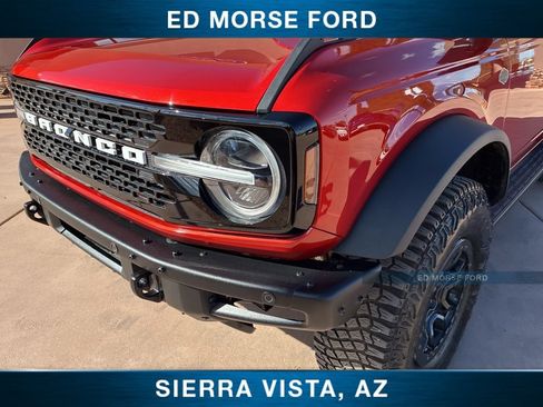 Used 2024 Ford Bronco Wildtrak AWD/4WD image 3