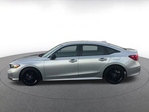 Used 2025 Honda Civic Sport image 9