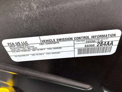 Used 2018 Jeep Compass Limited w/ Navigation Group image 30