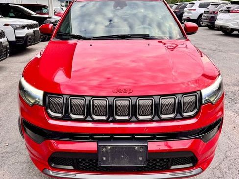Used 2022 Jeep Compass Limited w/ (RED) Package AWD/4WD image 7