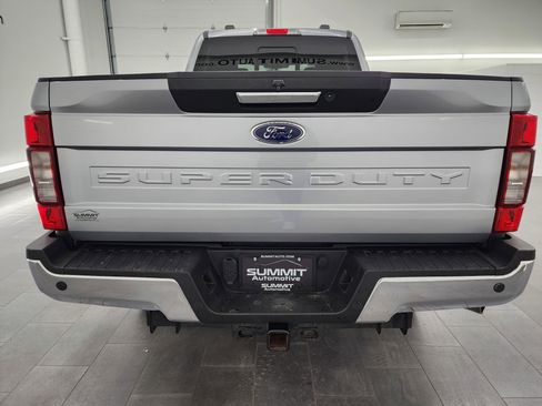 Used 2022 Ford F250 Lariat w/ Chrome Package image 26