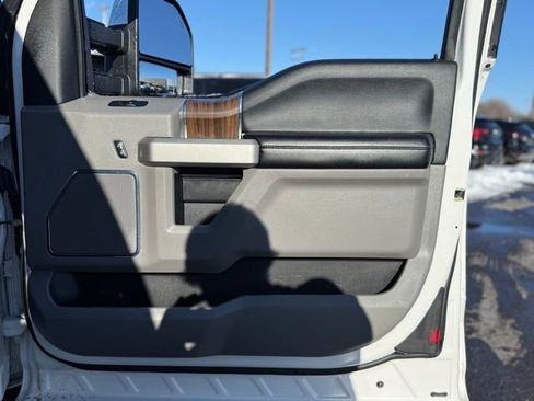 Used 2016 Ford F150 Lariat w/ Equipment Group 502A Luxury image 17