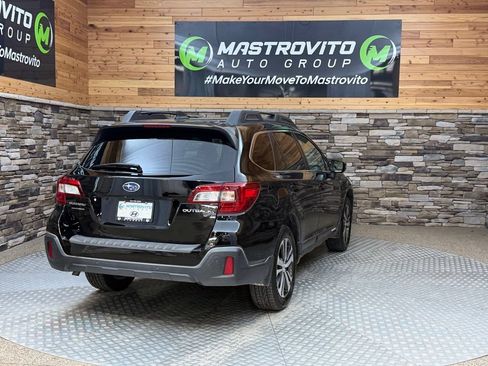 Used 2019 Subaru Outback 2.5i Limited AWD/4WD image 21