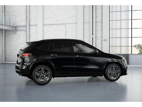 New 2026 Mercedes-Benz GLA 250 4MATIC image 18