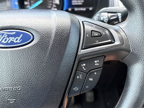 Used 2024 Ford Edge SE image 21