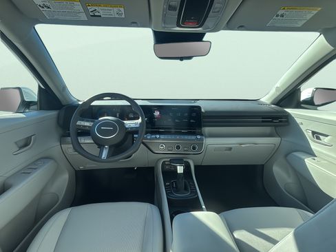 Certified 2026 Hyundai Kona SE FWD image 9