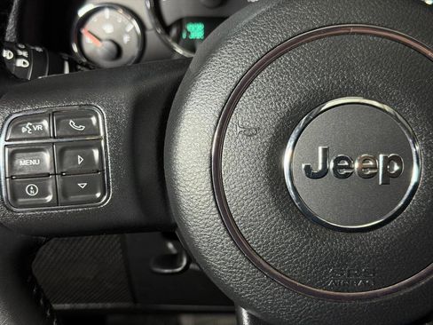 Used 2017 Jeep Wrangler Unlimited Sport w/ Quick Order Package 24S AWD/4WD image 26