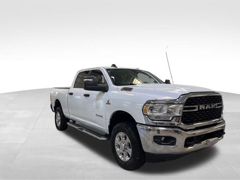 Used 2024 RAM 2500 Big Horn w/ Off Road Package AWD/4WD image 8