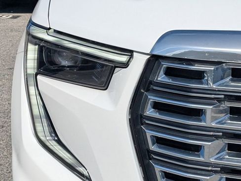 Used 2024 GMC Acadia Denali w/ Super Cruise Package image 10