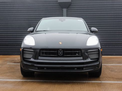 Certified 2026 Porsche Macan S AWD/4WD image 10