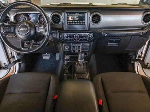 Used 2021 Jeep Wrangler Unlimited Sport image 35