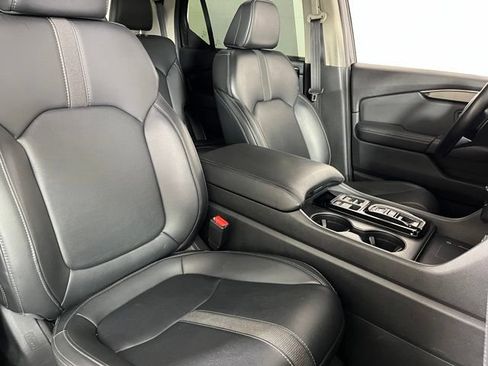 Used 2023 Honda Pilot EX-L image 39