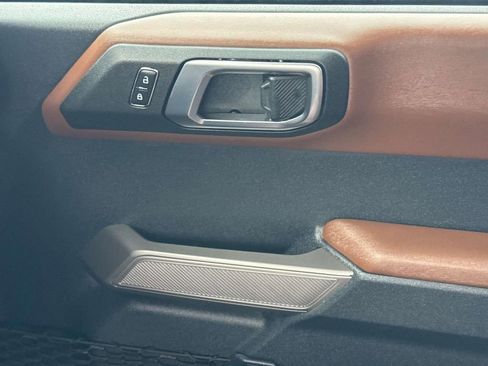Used 2023 Ford Bronco Outer Banks w/ Sasquatch Package image 29