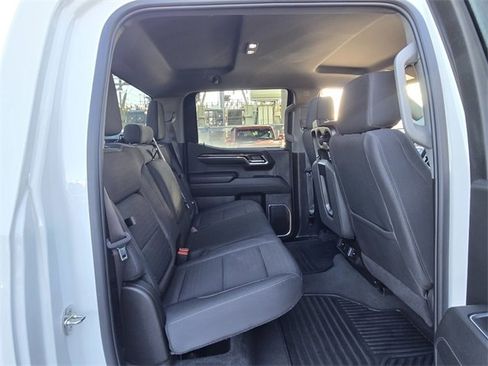Used 2024 GMC Sierra 1500 Elevation image 17